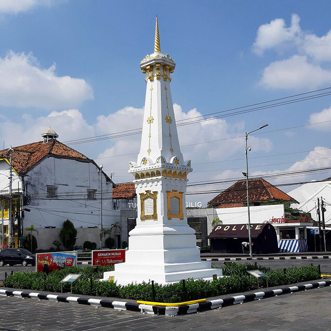 You are currently viewing Tugu Jogja